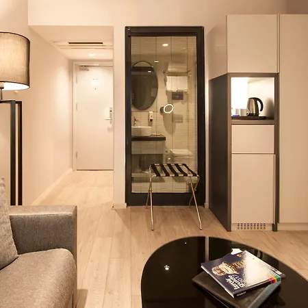 Ξενοδοχείο Smart 4*