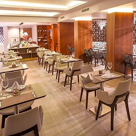 Smart 4* Izmir