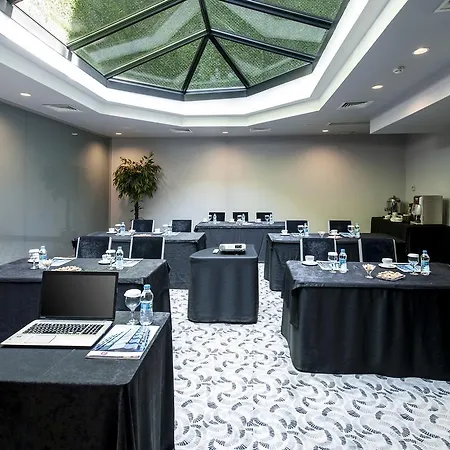 Hotel Smart 4*